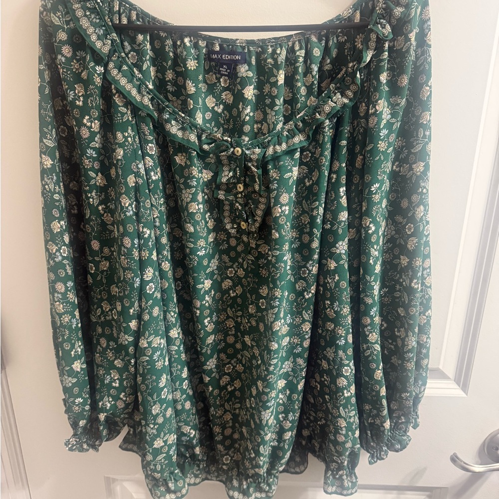 Max Edition Green Floral Ruffled Peasant Top